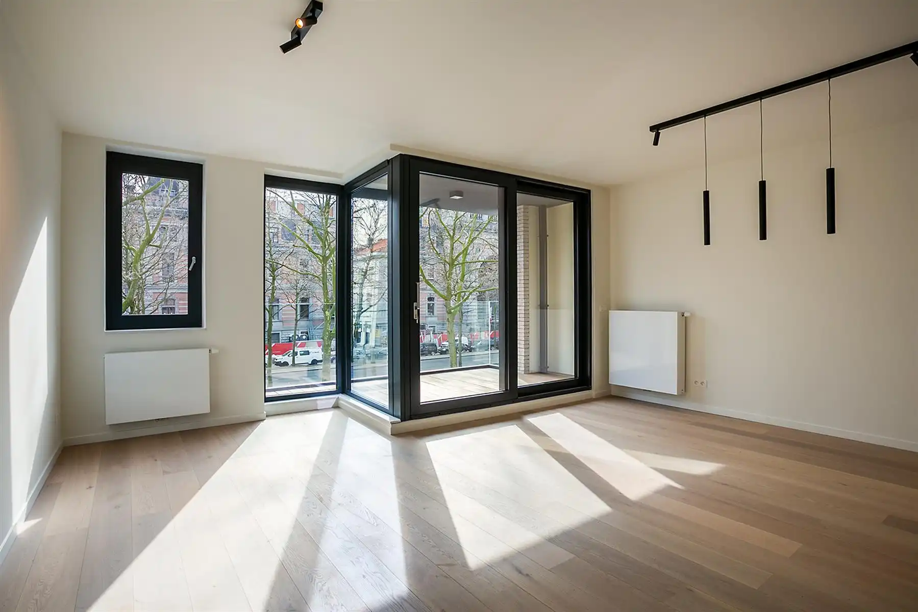 Modern 2slpk appartement over het Oud Justitiepaleis. foto {{pictureIndex}}
