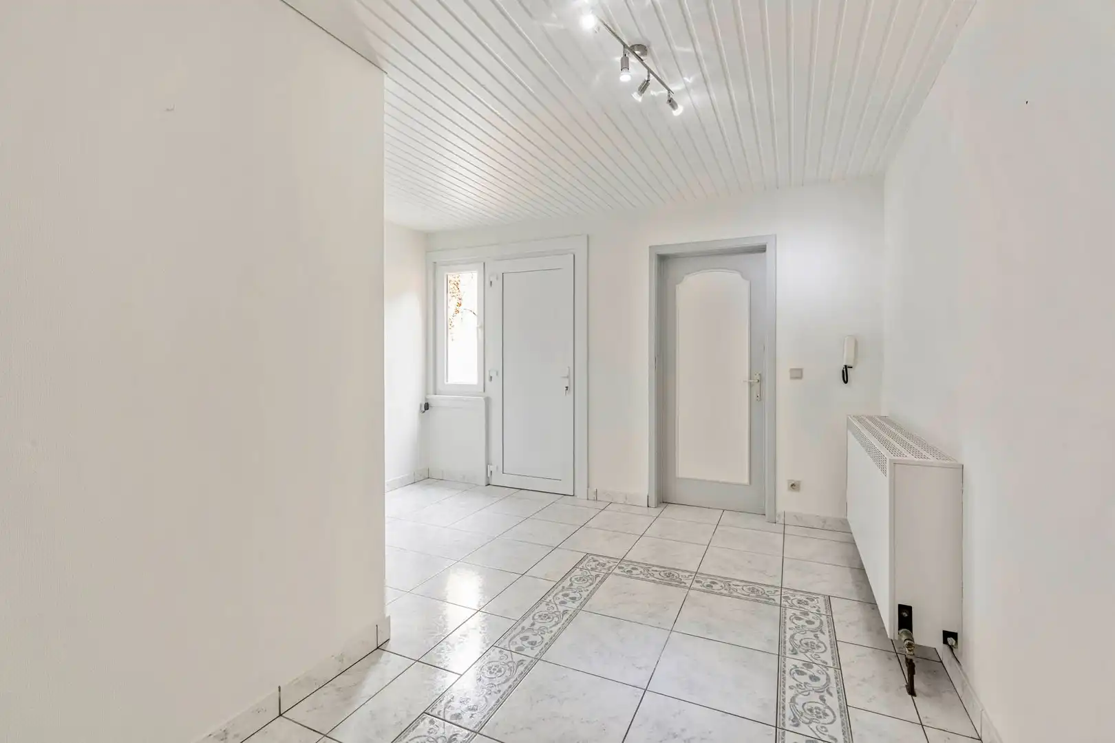 Woning met handelspand op een toplocatie in Kortenaken foto 5