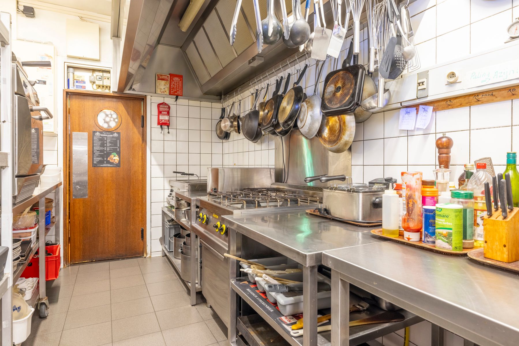 Unieke kans: Handelspand met woonst te koop! foto 13