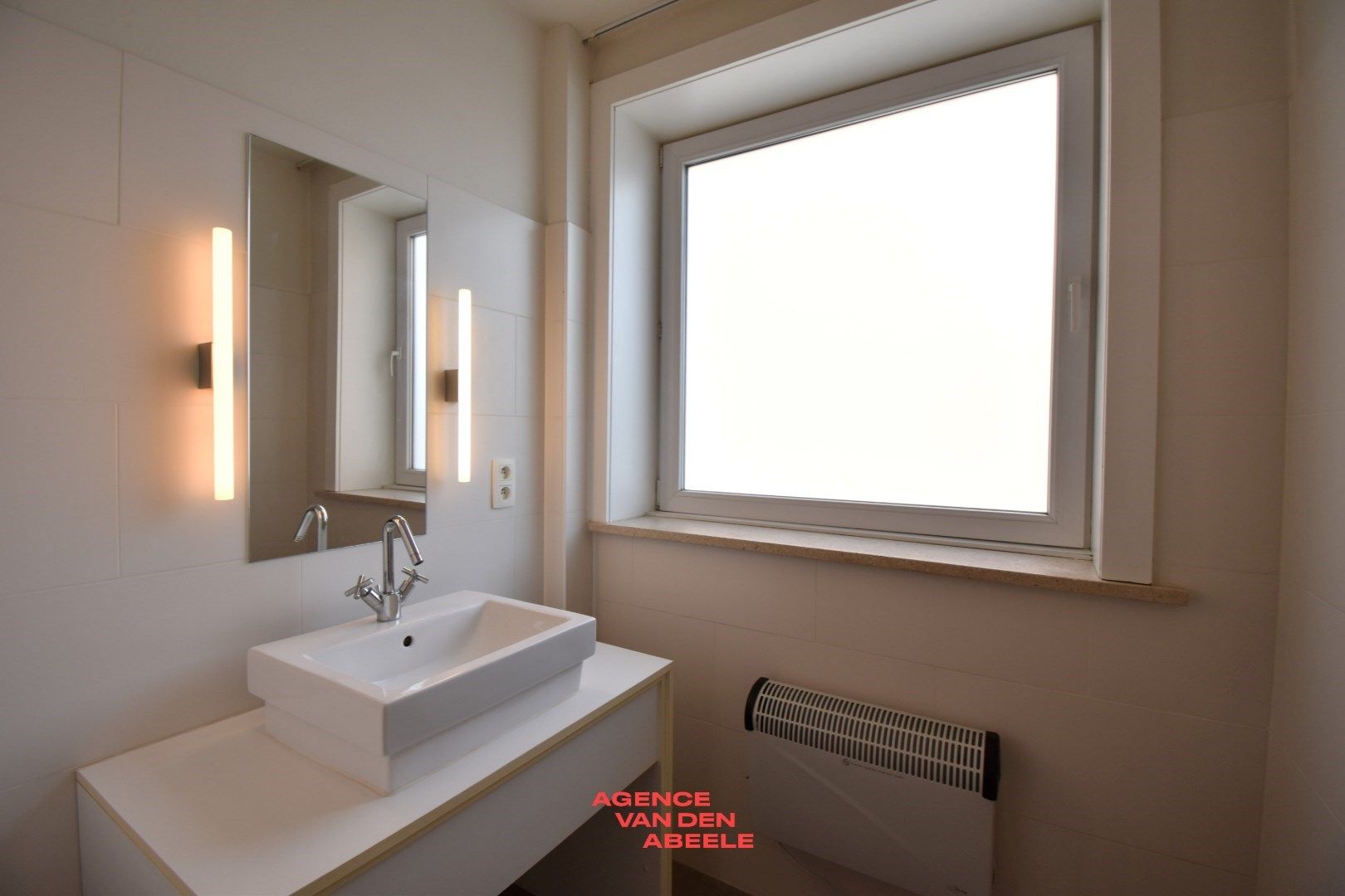 Instapklaar en charmant 2 slaapkamer appartement foto 7