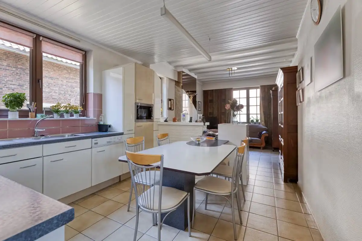 Uitzonderlijke woning met prachtig vergezicht op perceel van 72 are foto 13