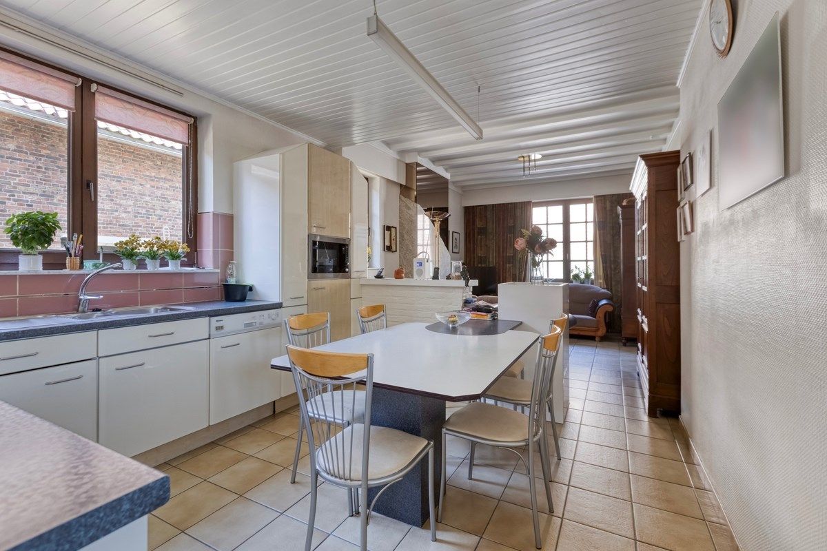 Uitzonderlijke woning met prachtig vergezicht op perceel van 72 are foto 13