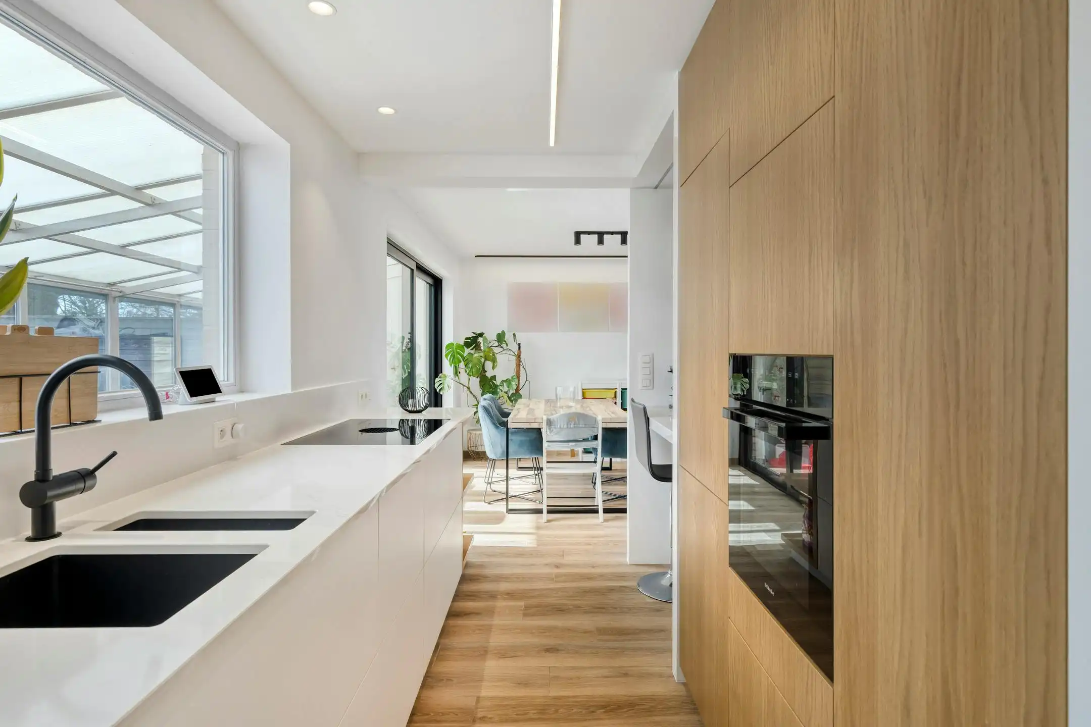 Instapklaar huis te Roeselare  foto 2