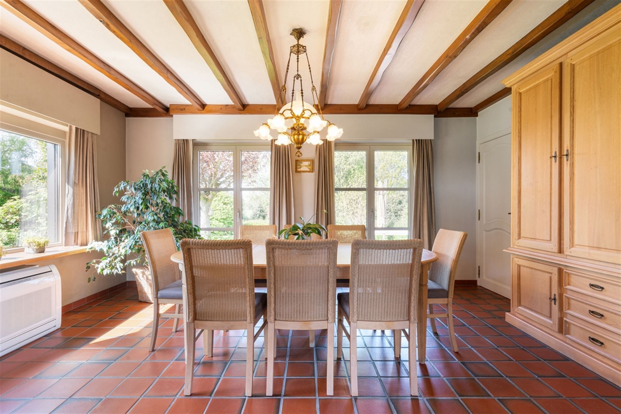 Charmante instapklare VILLA op een perceel van 2.700m² foto 12
