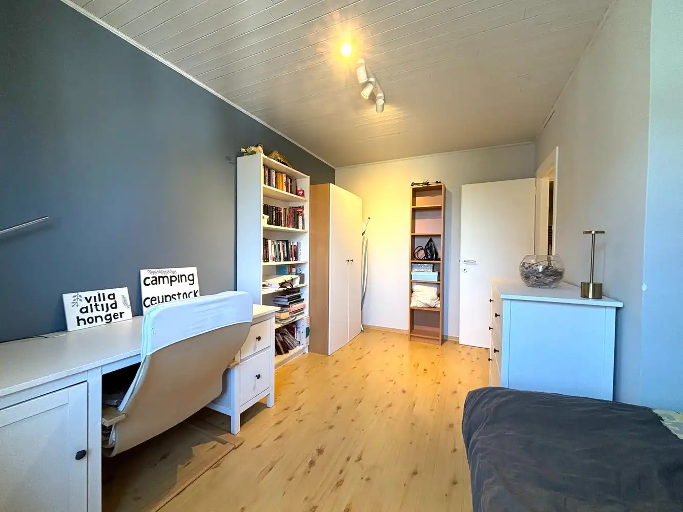 Leuke woning met twee slaapkamers, koer en EPC B te Mortsel foto 18
