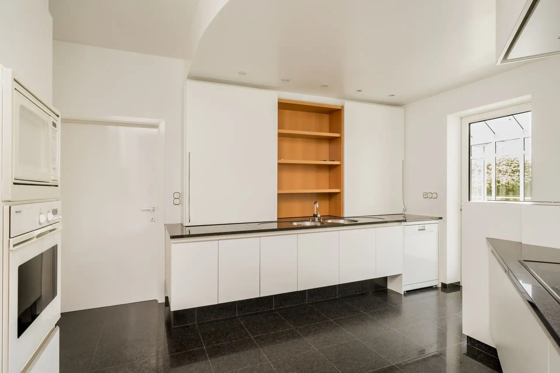 Exclusieve villa met paardenfaciliteiten  foto 12