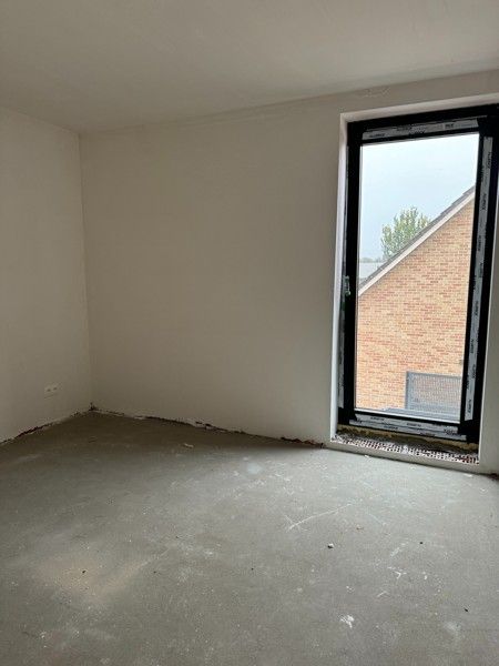 Exclusieve nieuwbouw villa met 3 slaapkamers op een perceel van 9 a en 64 ca. foto 50