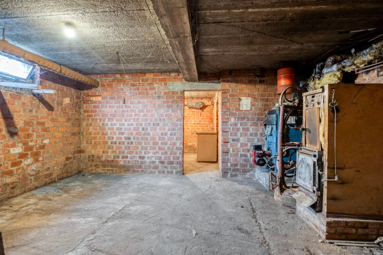 Open bebouwing met 3 slaapkamers, ruime garage op een perceel van 9a 62ca– EPC 596 kWh/m² - bewoonbare opp. 218 m² foto 19