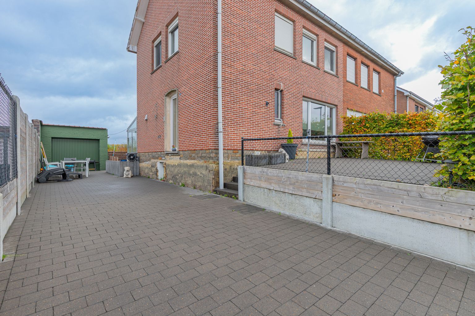 Gezinswoning met 3 slaapkamers! foto 15