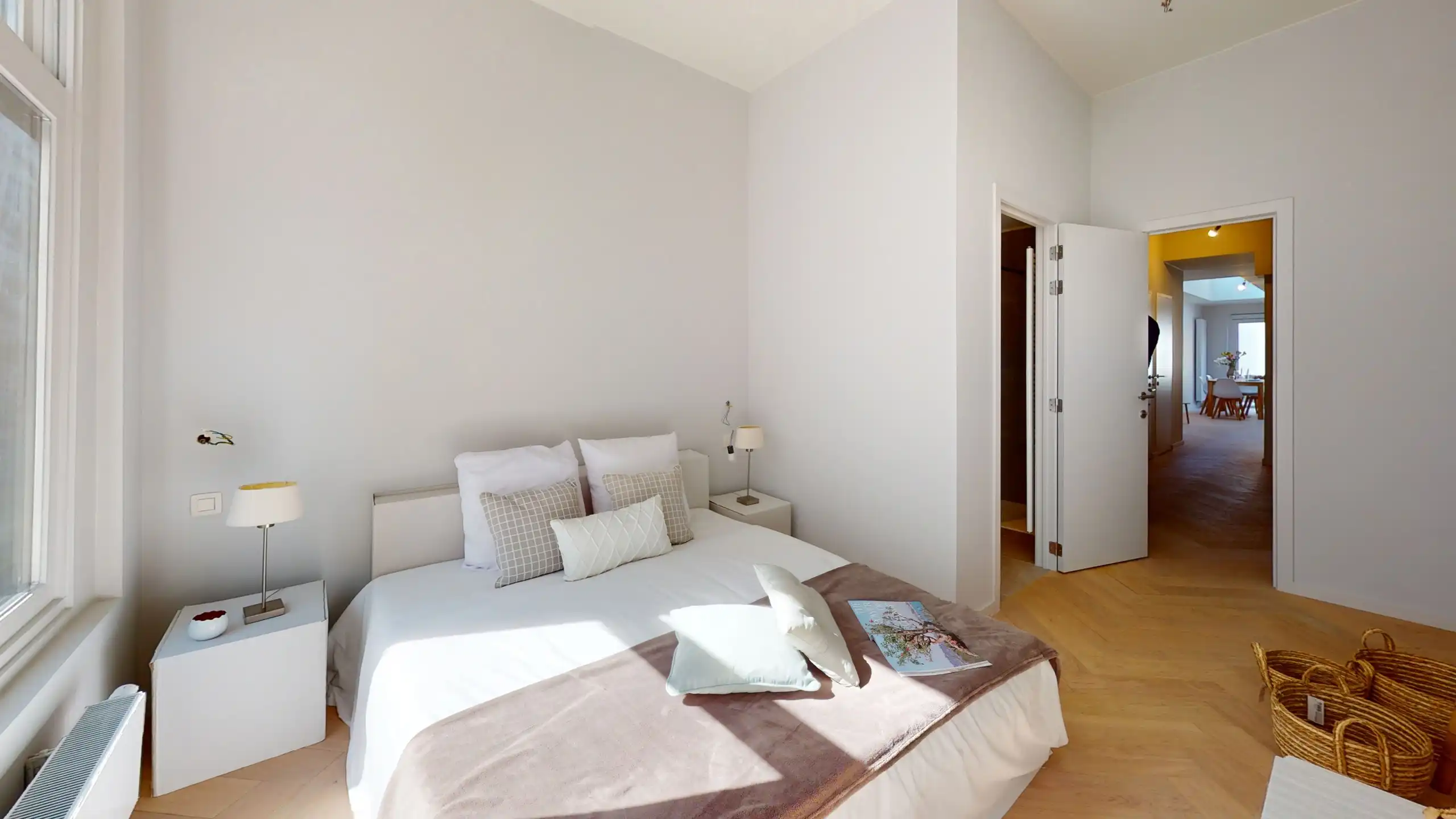 ANTWERPEN-ZUID - Gelijkvloers drie slaapkamer appartement  foto 7