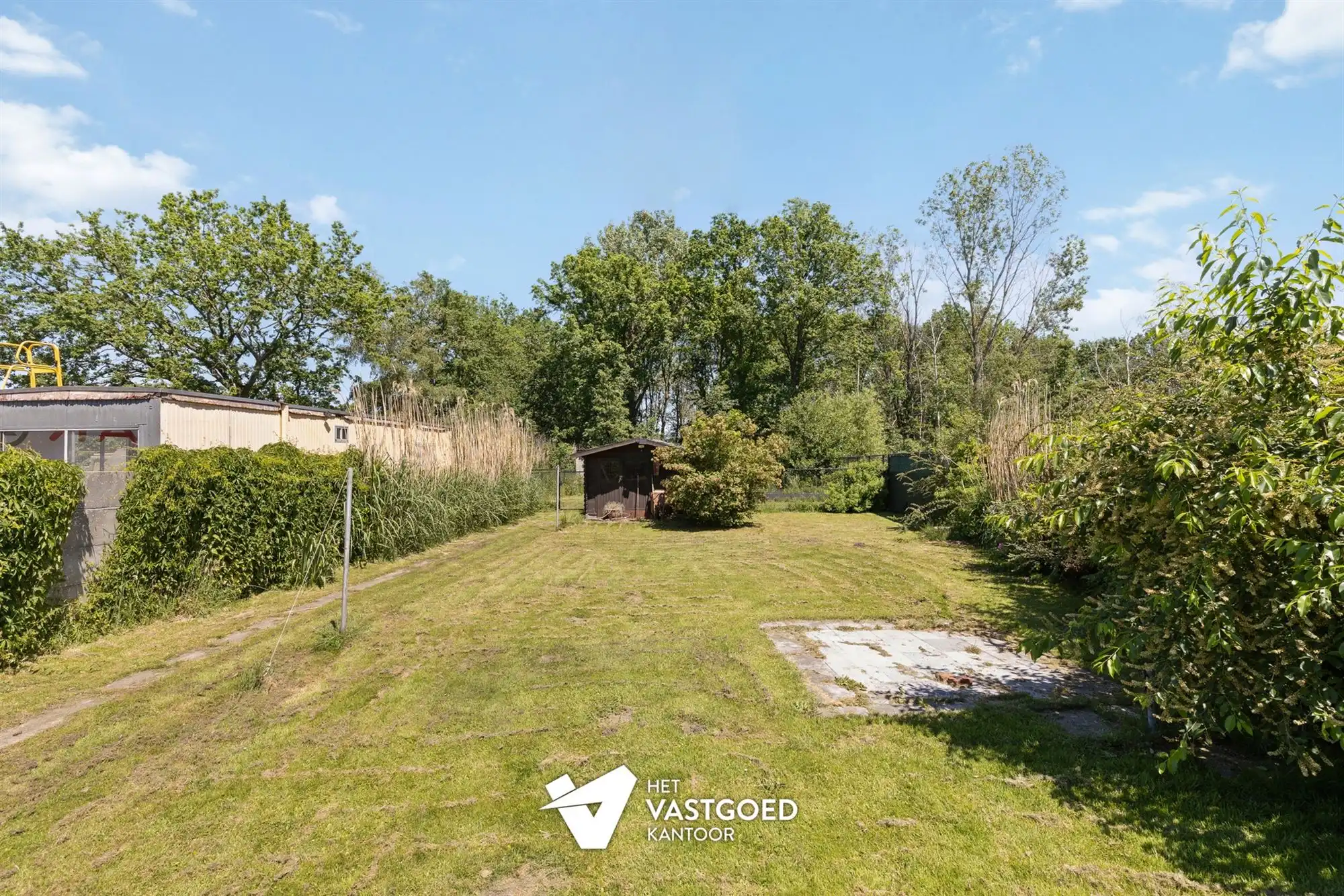 GERENOVEERDE, INSTAPKLARE WONING OP LEUKE LIGGING foto 17