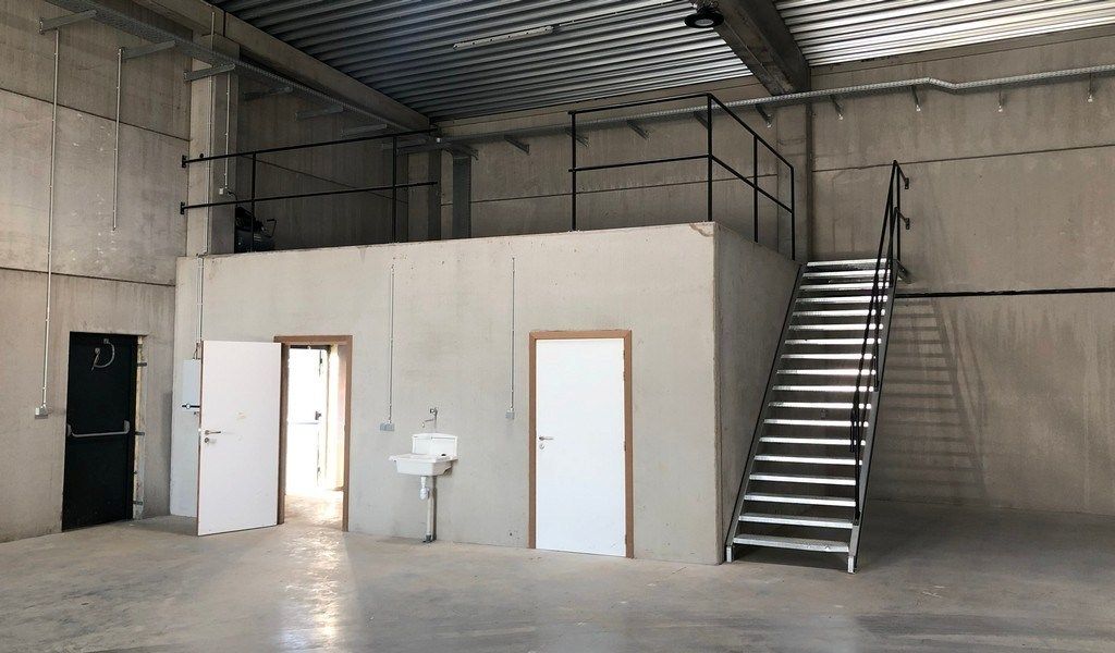 Recent magazijn in KMO-zone in Haaltert foto 6