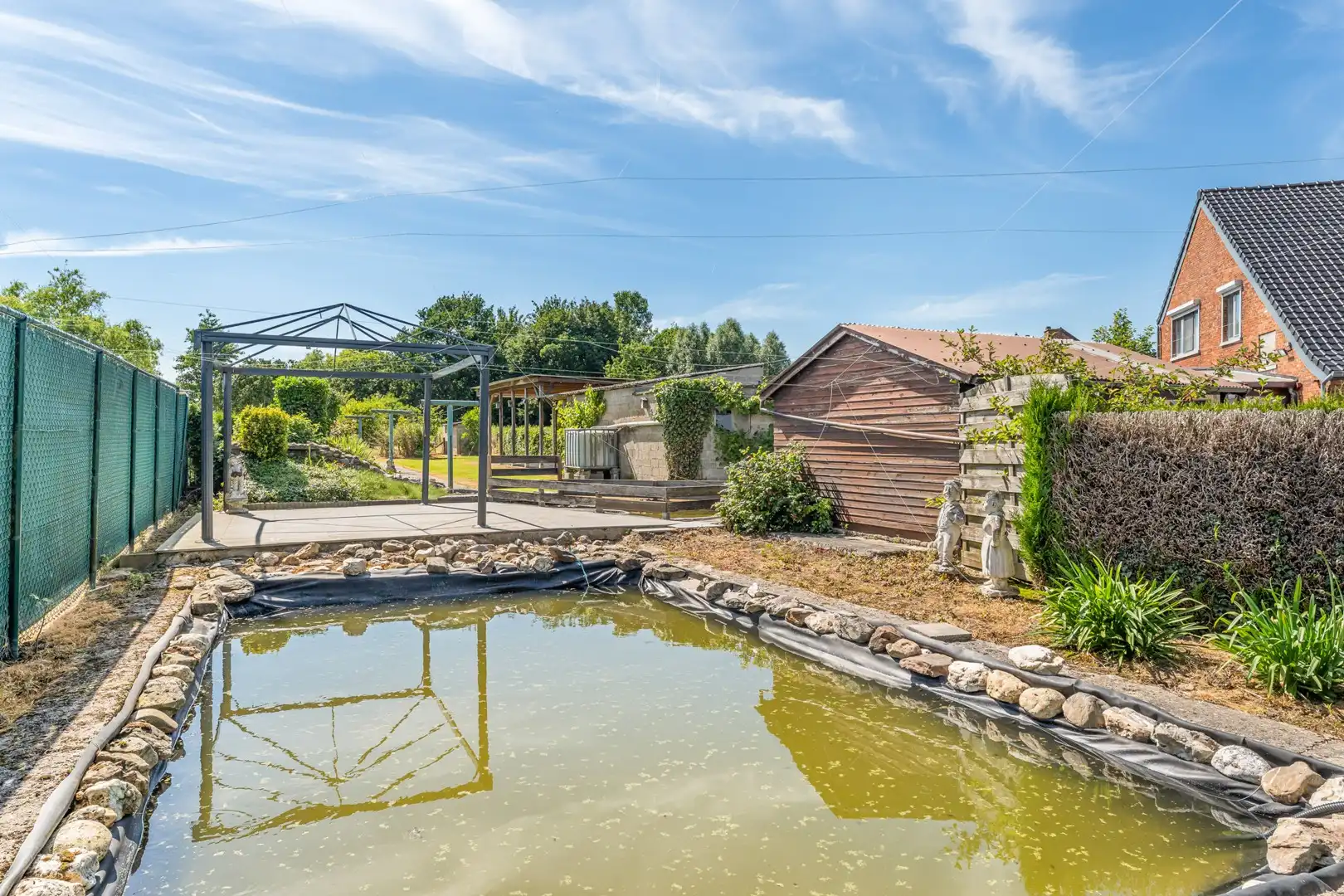 Charmante gezinswoning met prachtige tuin op een perceel van ca. 3.348 m² foto 26