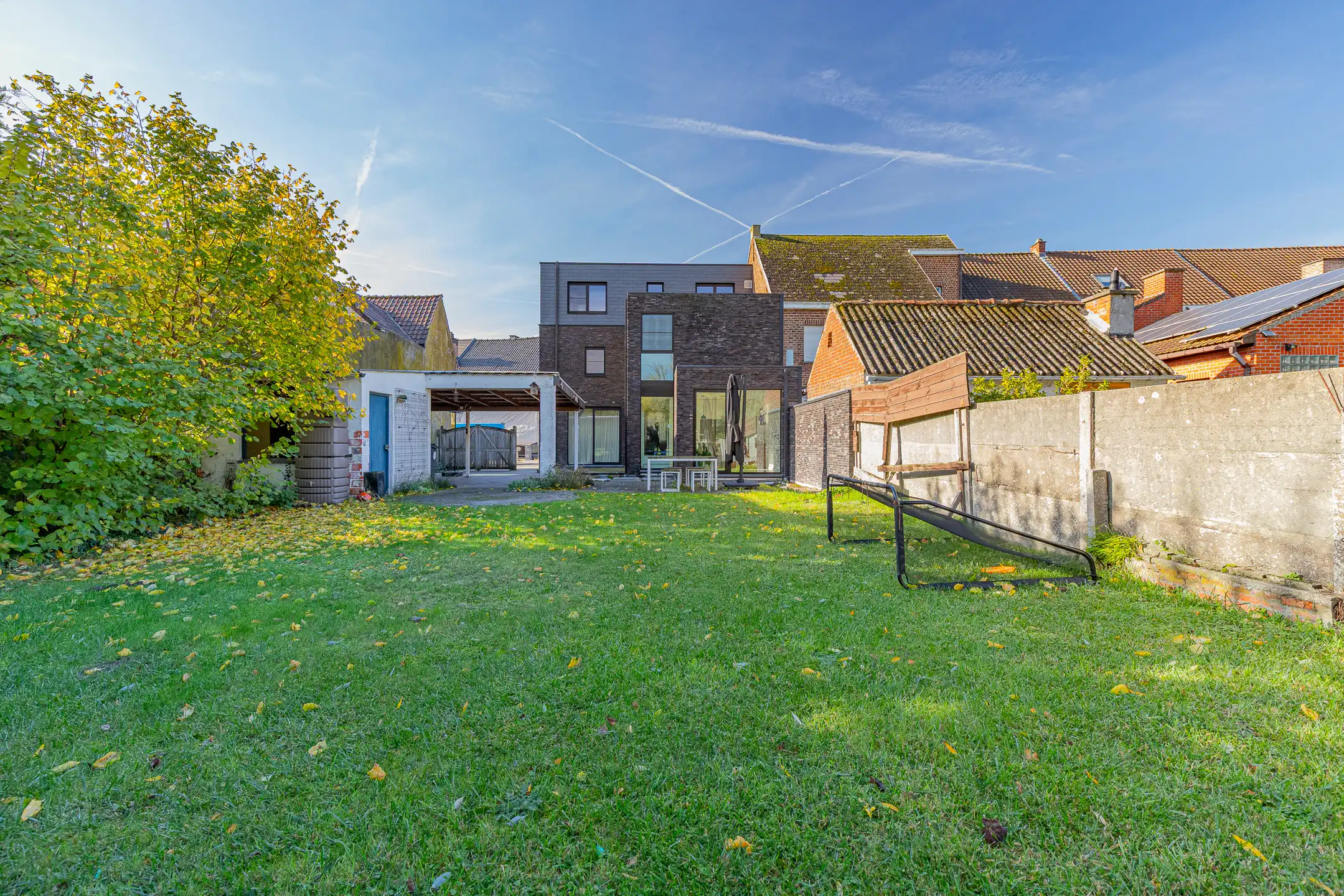 HERZELE - Recent gerenoveerde woning op centrale locatie  foto 28