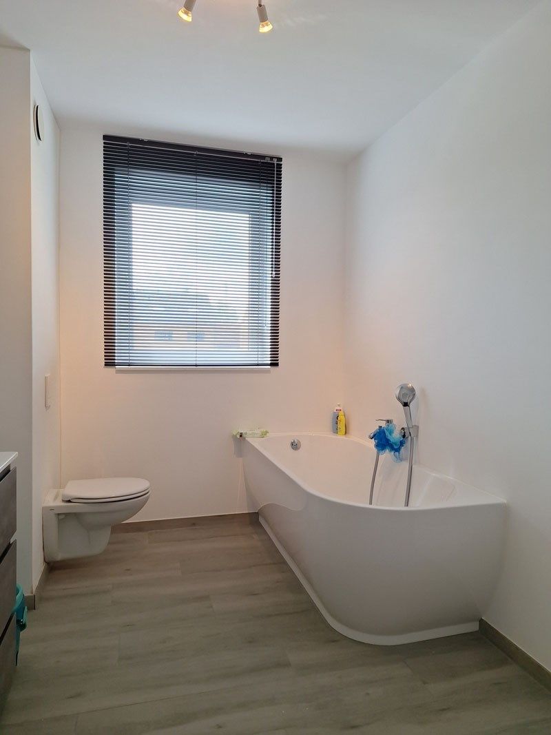 Moderne nieuwbouwwoning  net buiten het centrum van Zolder foto 13