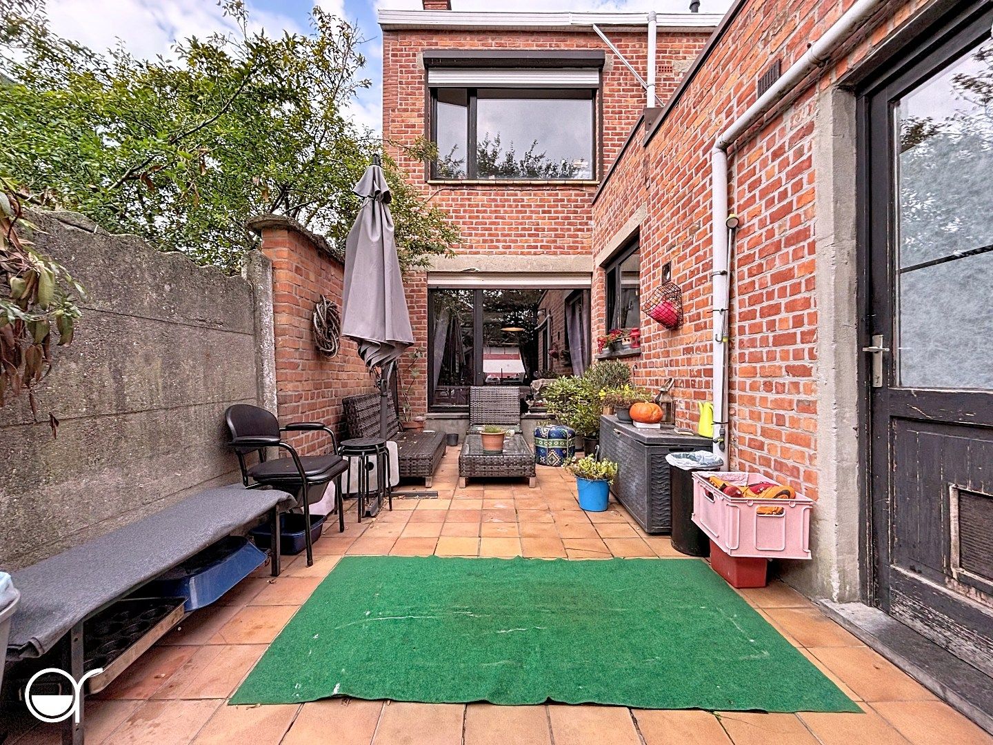 Te renoveren woning met zonnige tuin aan de Bourgoyen. foto 19