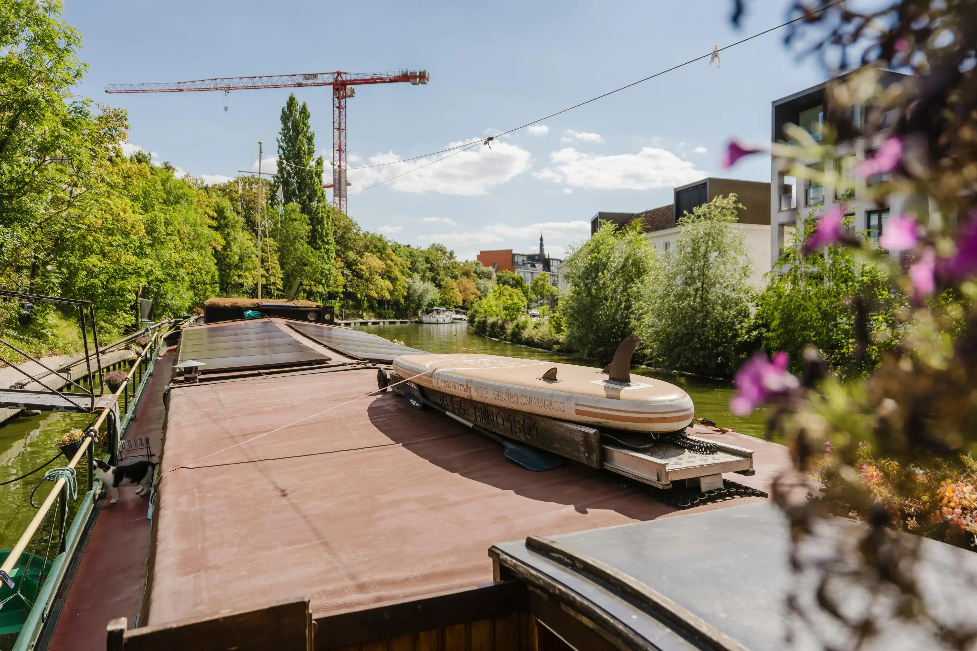 Uniek wonen op het water in hartje Kortrijk foto 19