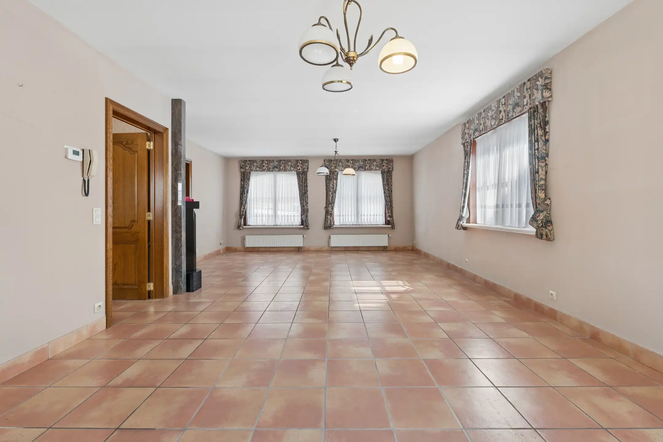 Gezellige 3-gevelwoning nabij dorpskern Iddergem foto 3