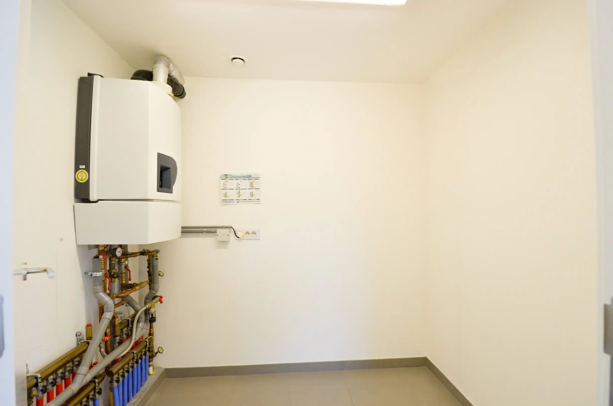 Interessante opbrengsteigendom: verhuurd appartement met tuin en garage in centrum Oostduinkerke foto 23