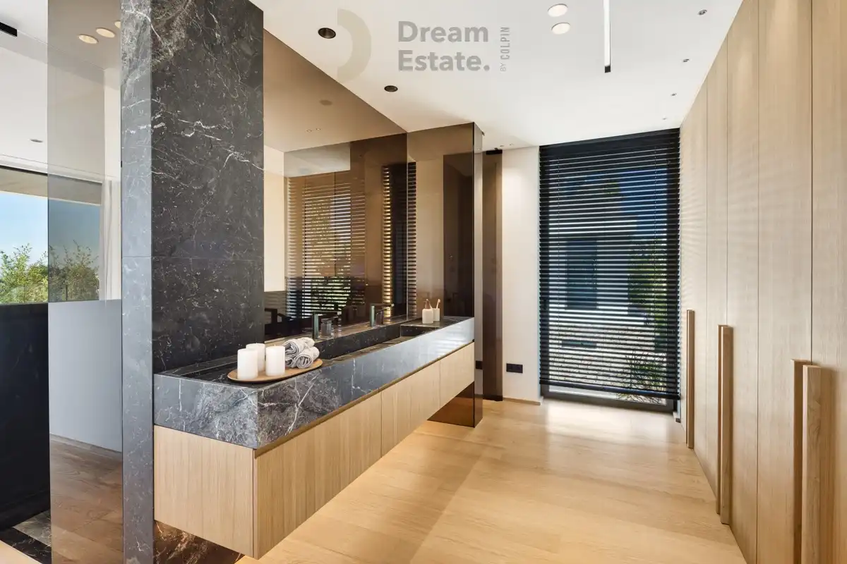 Schitterende villa op wandelafstand van Puerto Banús, Marbella foto 14