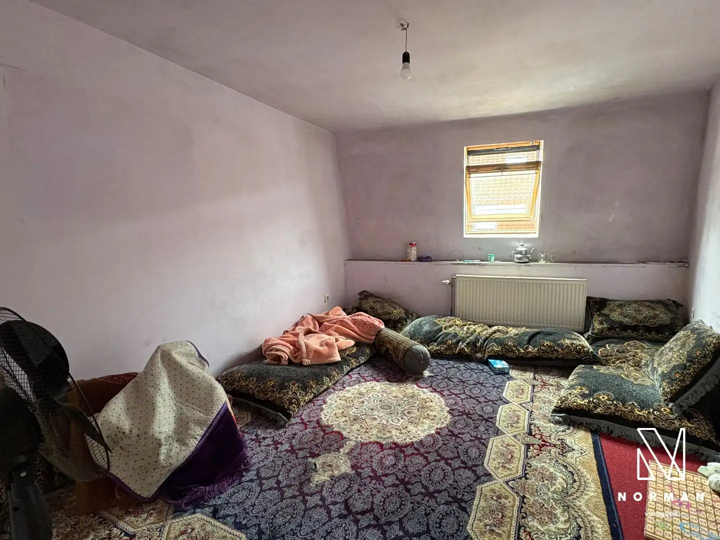 Te renoveren woning te koop in Harelbeke foto 5
