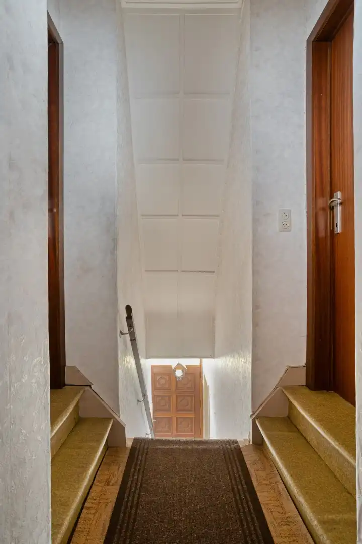 Rustig gelegen renovatiewoning, met 4 slaapkamers en een bewoonbare oppervlakte van 164 m² foto 23