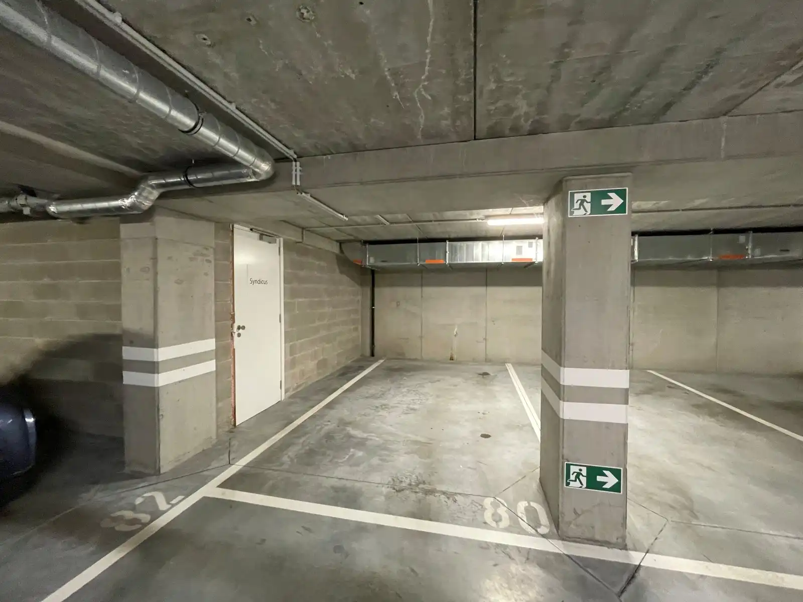 Ondergrondse parkig foto 2