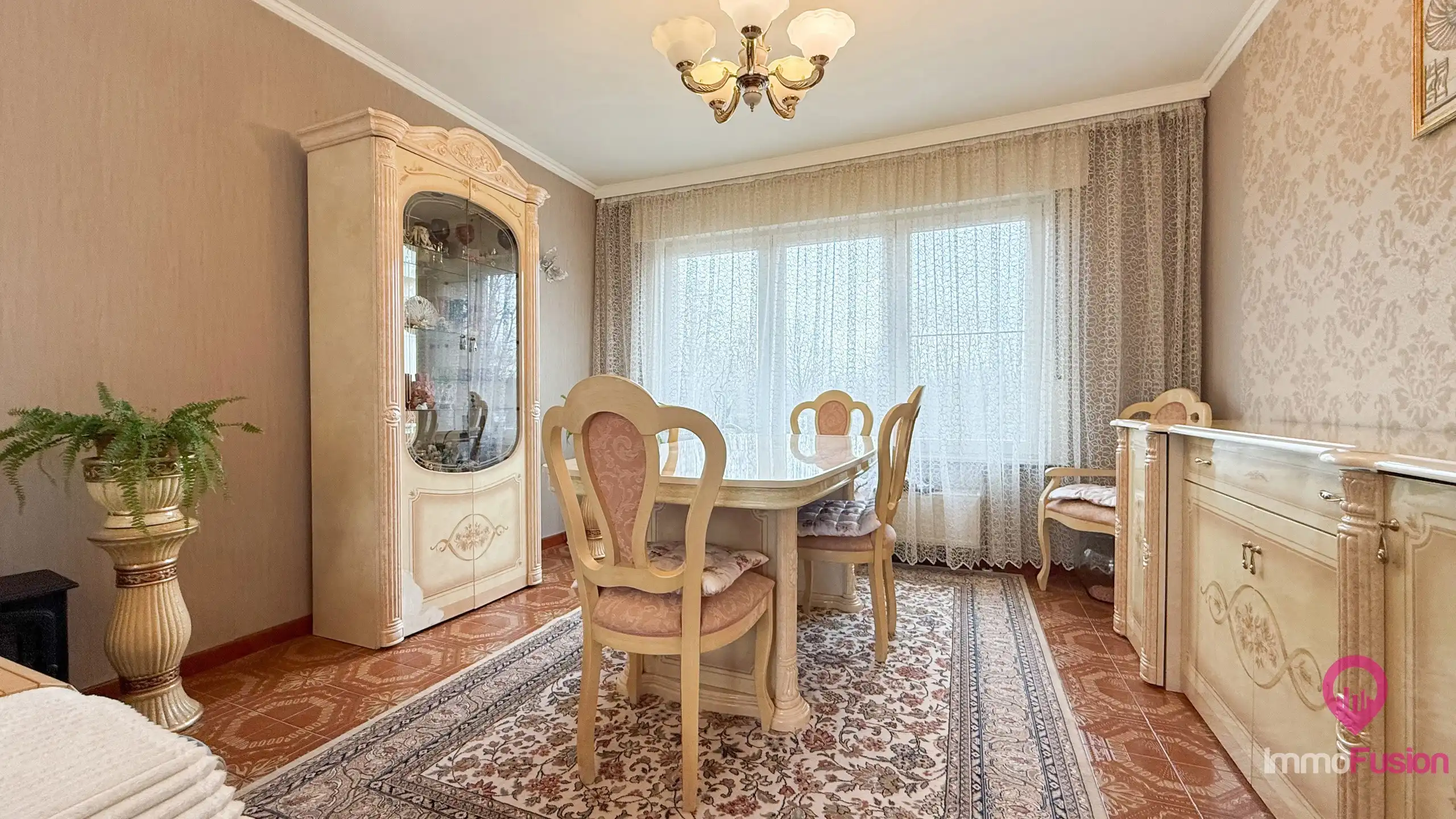 Instapklare woning met grote tuin dichtbij autostrade! foto 8