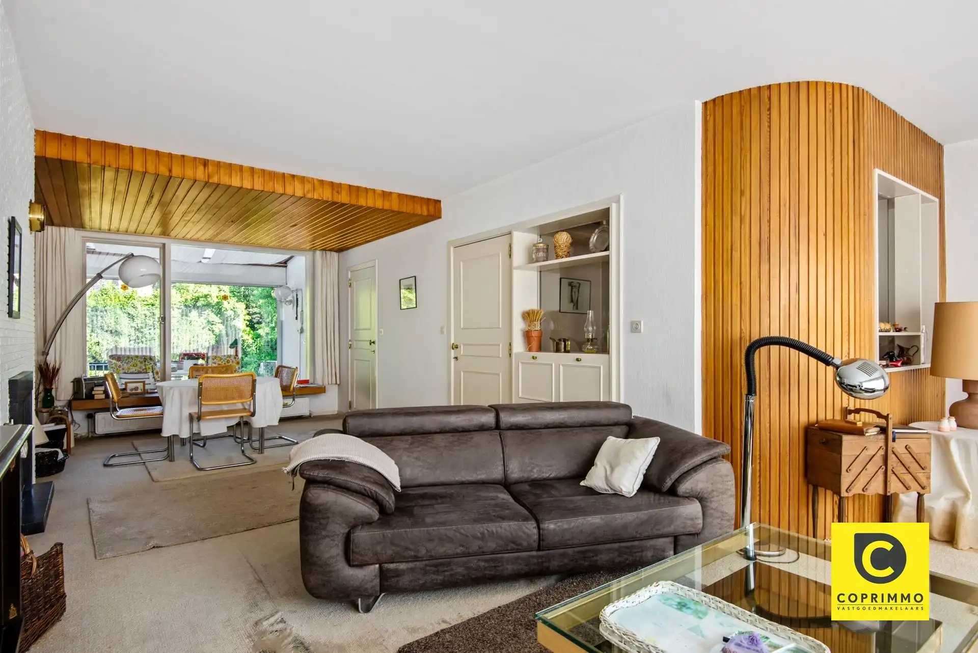 IN OPTIE! Te renoveren 3 slpk woning met tuin aan 't Boekenbergpark! foto 4