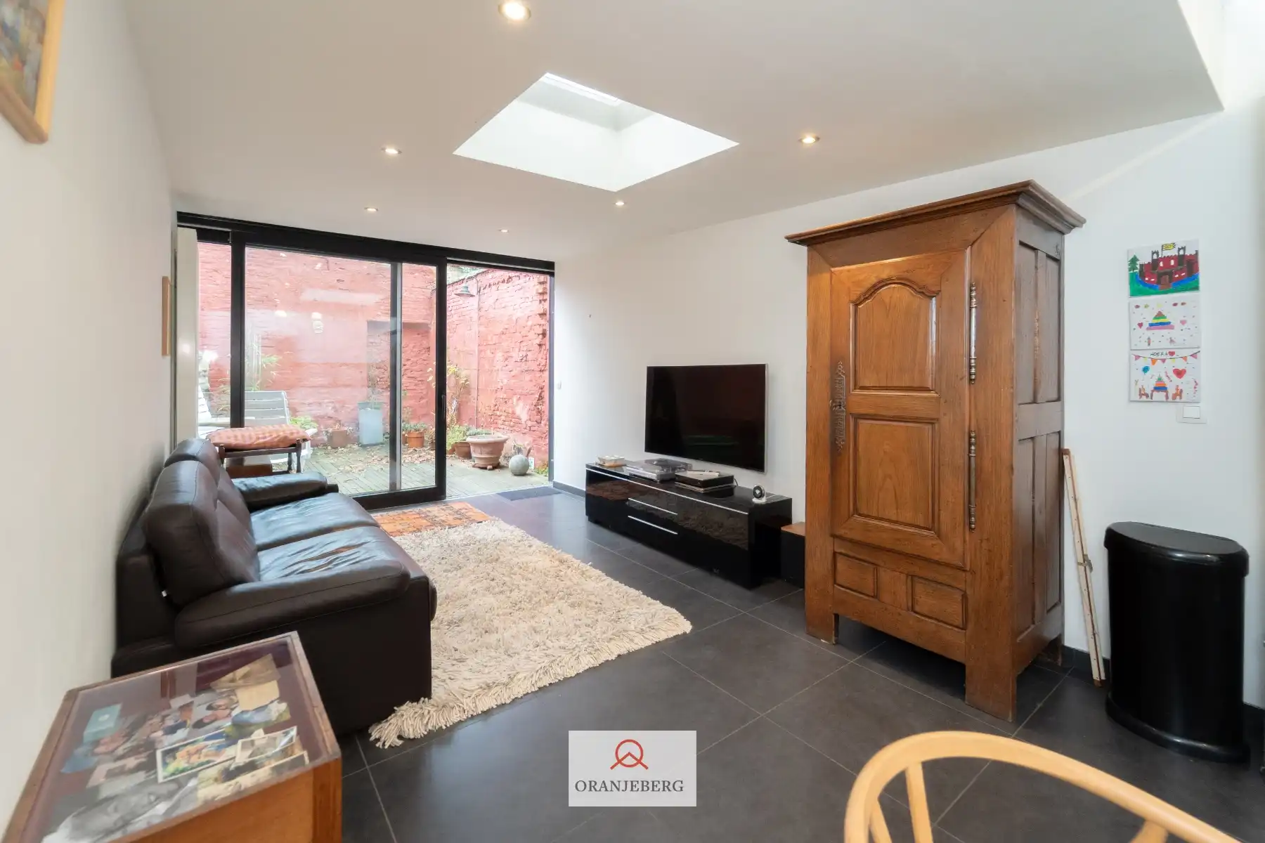 Huis met tuintje vlakbij Coupure foto 4