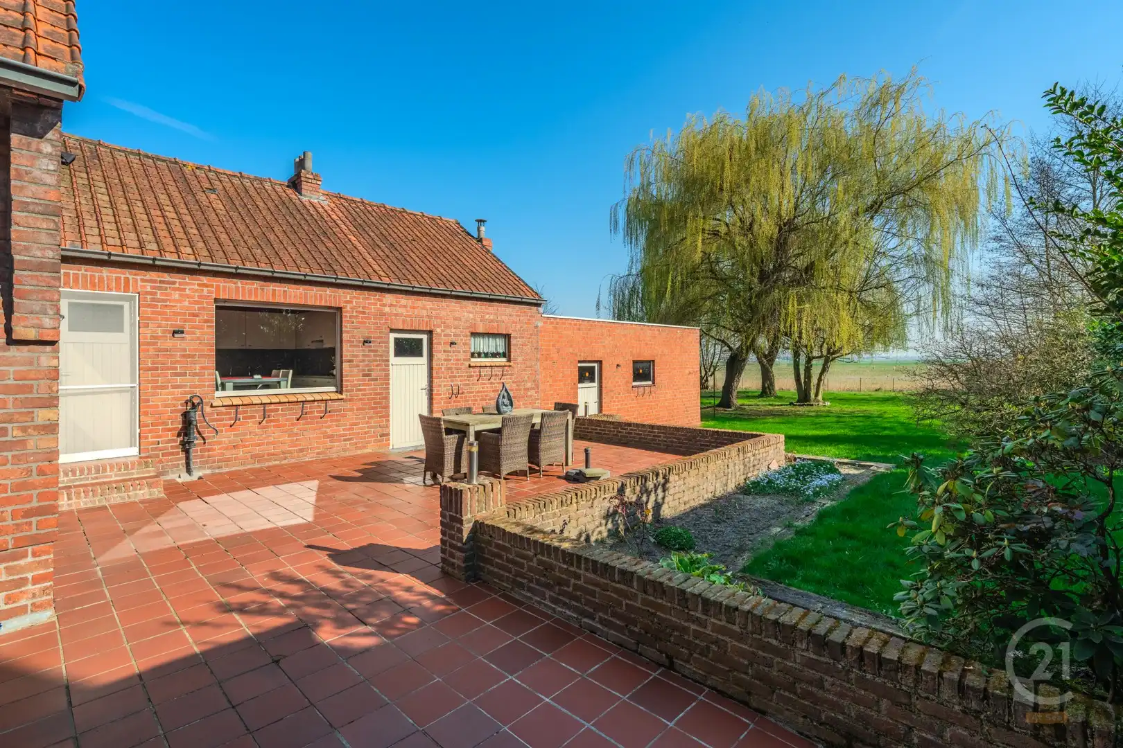 Gezellige woning met veel buitenruimte en rustige ligging foto 25