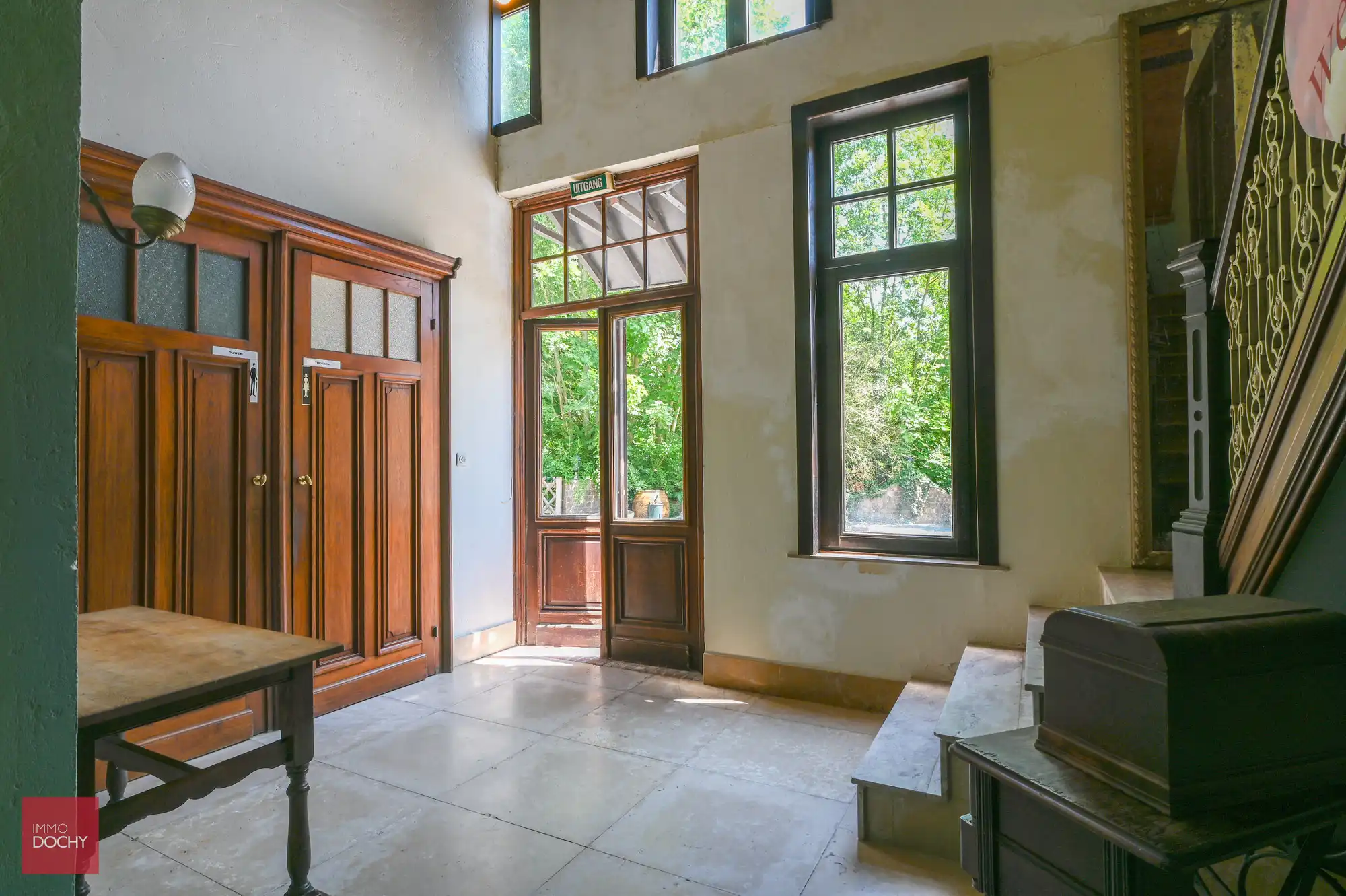 Landelijk en rustig gelegen handelscomplex met woonst foto 20