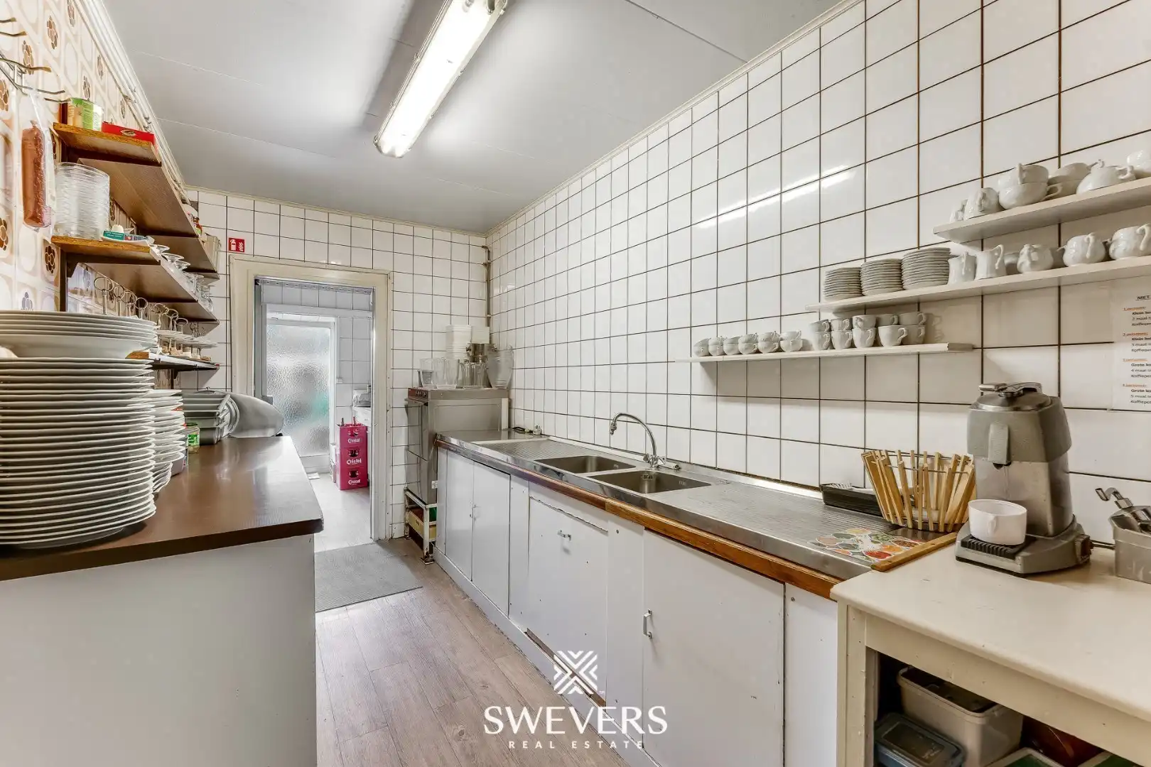 Duplex-appartement met handelsruimte, terras en tuin op toplocatie Riemst foto 24