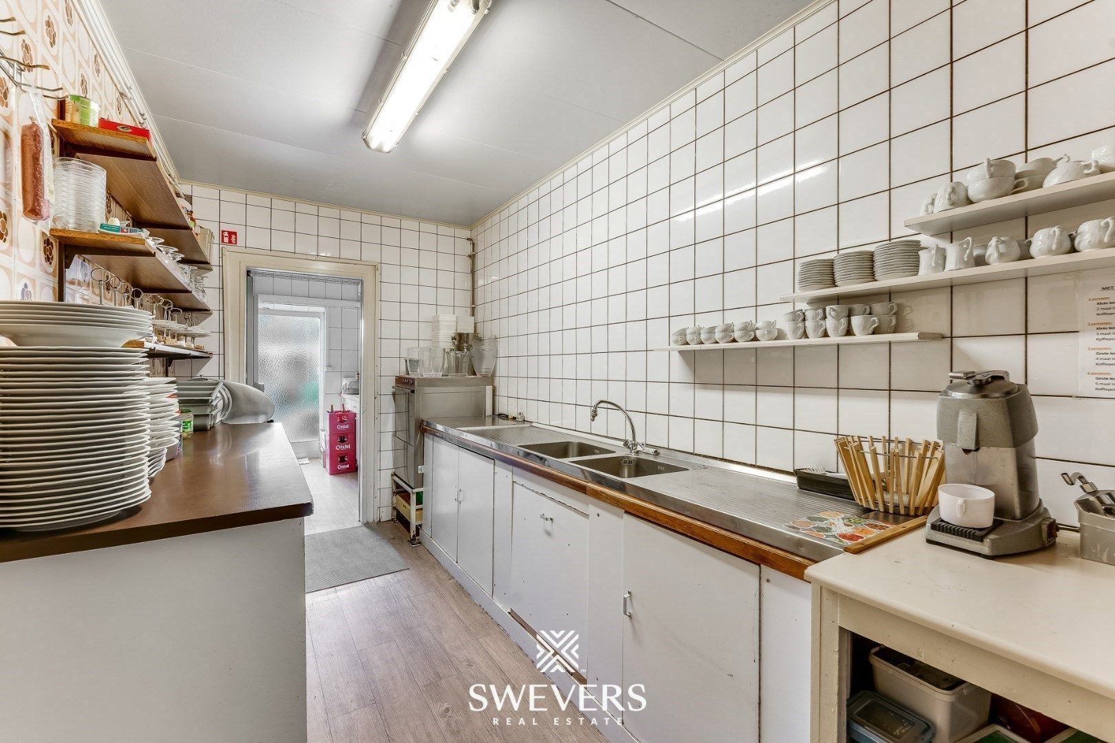 Duplex-appartement met handelsruimte, terras en tuin op toplocatie Riemst foto 24