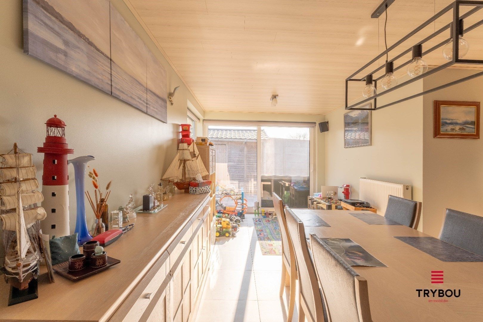 Instapklare halfopen woning in Esen met tuin en 3 slaapkamers - wordt verkocht onder registratie rechten! foto 8