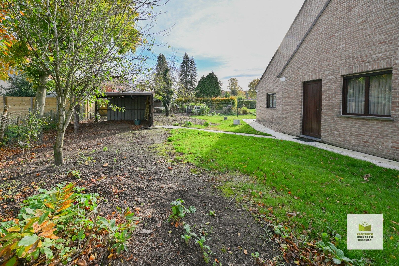 Zeer centraal en rustig gelegen ruime woning met 5 slaapkamers foto 3