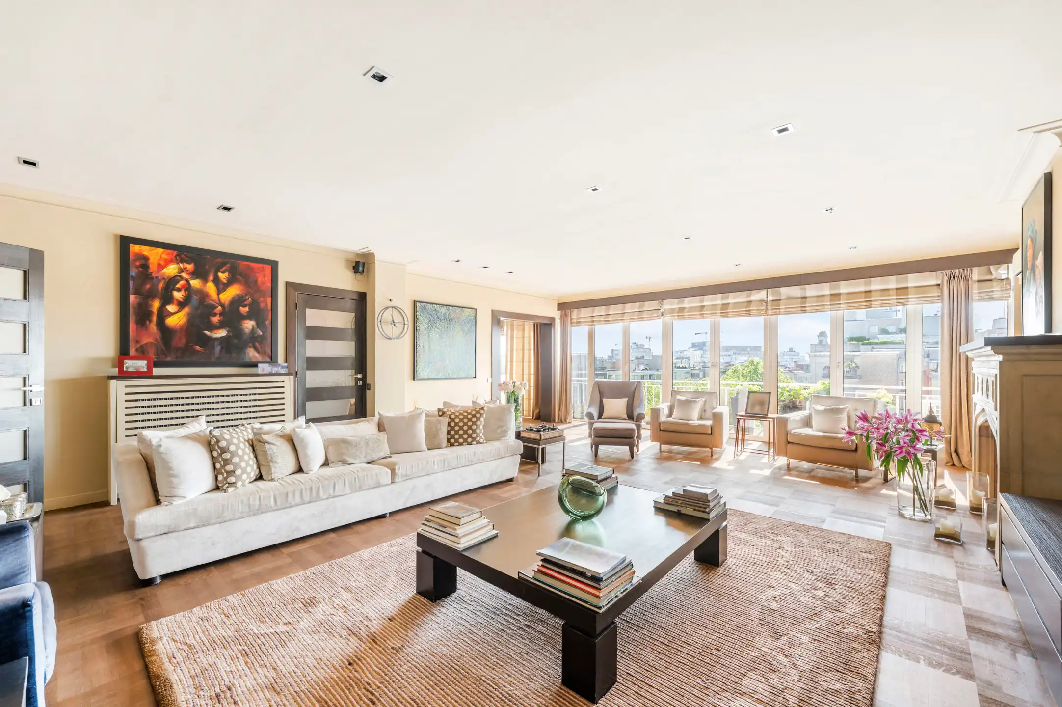 Luxueuze penthouse van 229 m² op toplocatie in Antwerpen foto {{pictureIndex}}
