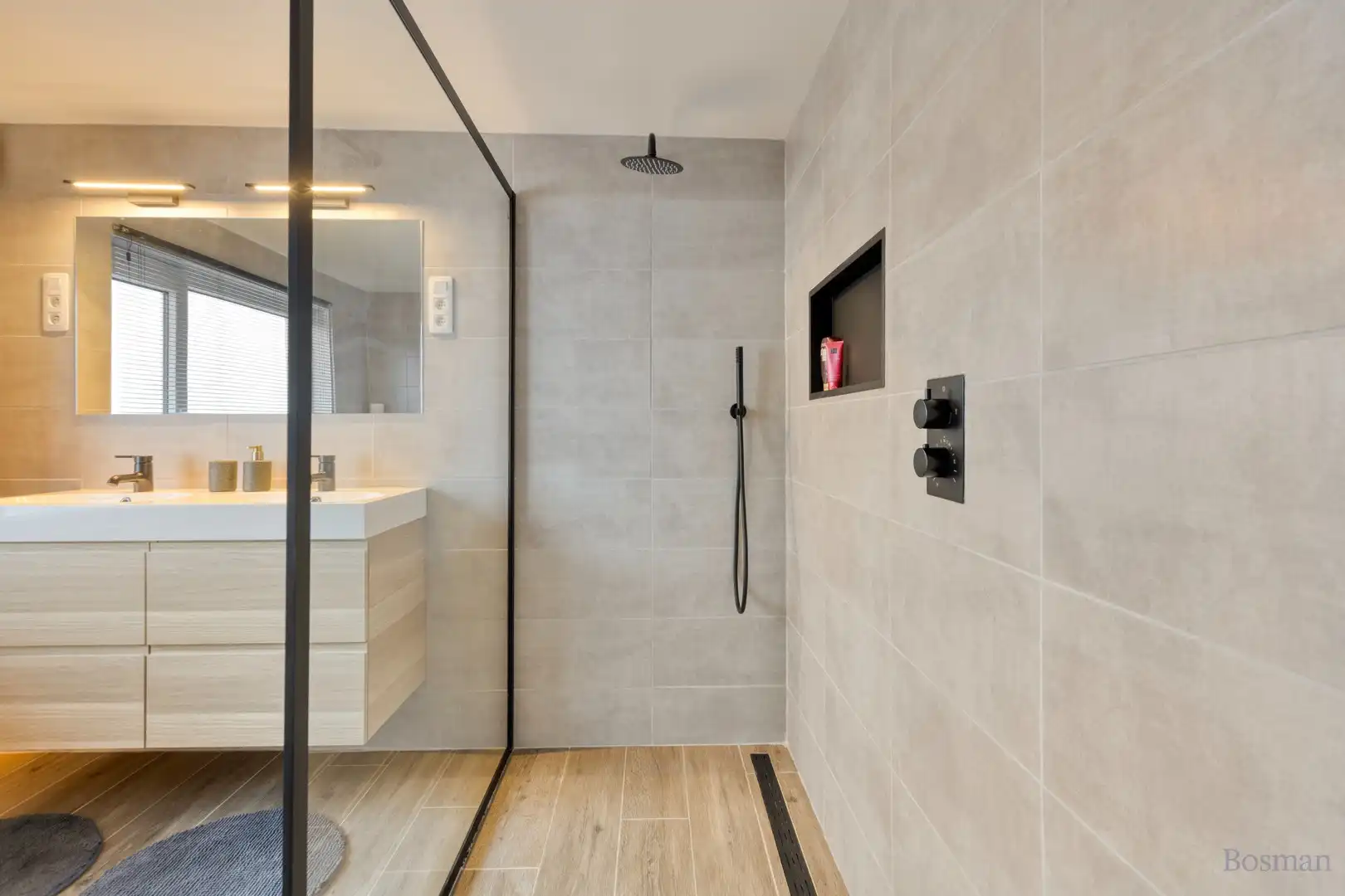 Gerenoveerde woning te koop in Klein-Vorst, Laakdal foto 17