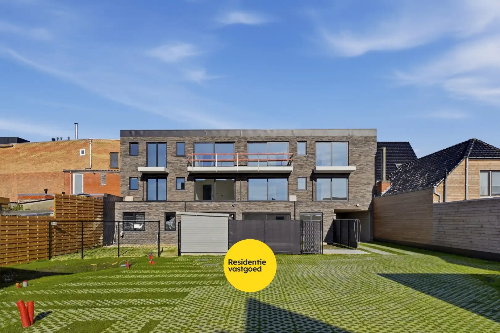 Prachtig 1-slaapkamer appartement met zonnige terras op het 1ste verdiep in residentie Victor foto 5