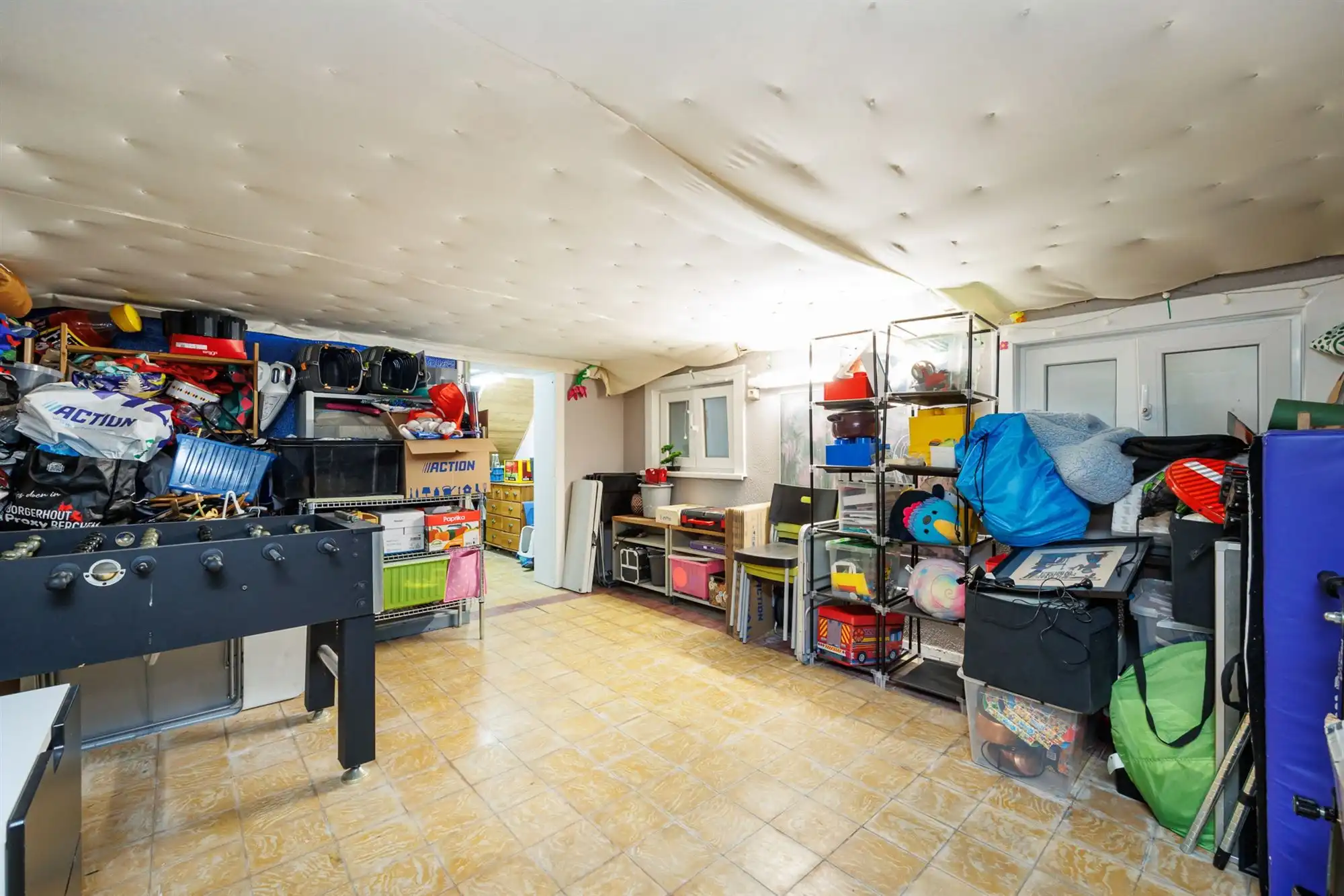Instapklare gezinswoning met drie slaapkamers foto 21