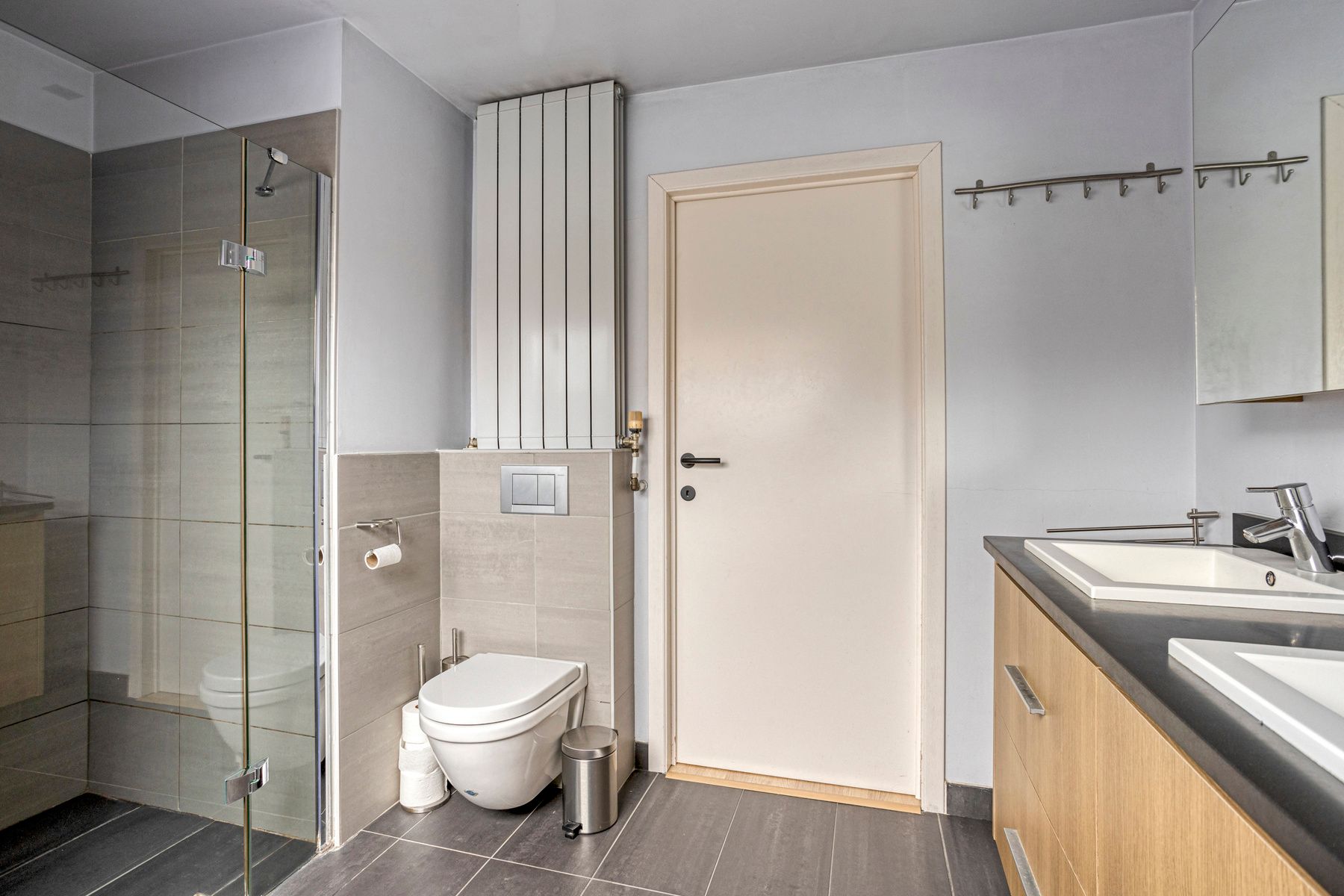 Leemans Immobiliën presenteert u deze rustig gelegen, volledig instapklare woning in het hart van Liedekerke.  foto 20