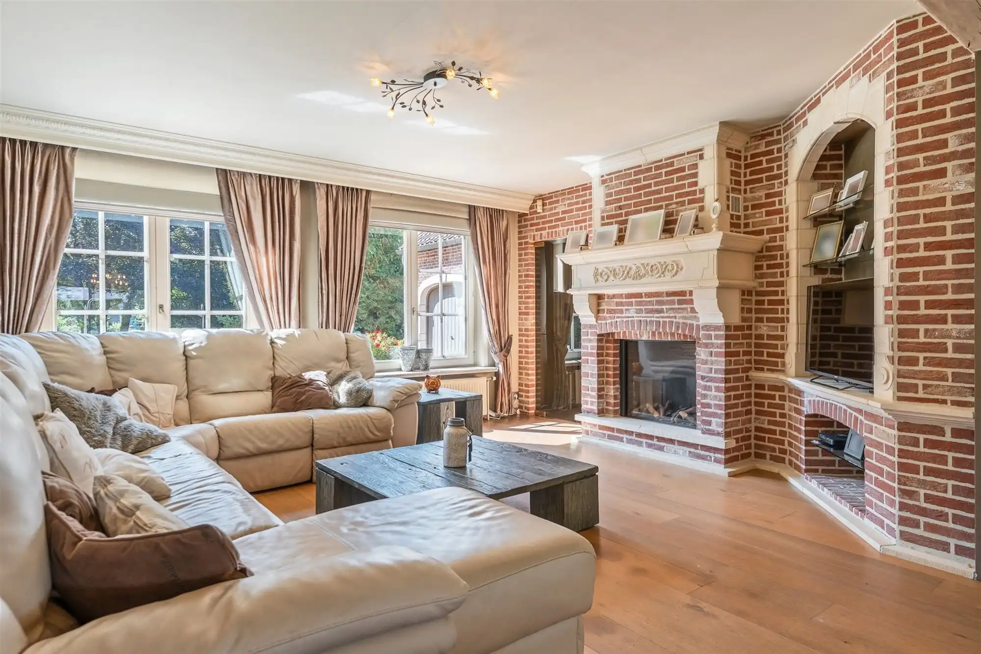 PERFECT ONDERHOUDEN WONING OP EEN PRACHTIG PERCEEL VAN 1,3 HECTARE IN KOERSEL foto 5