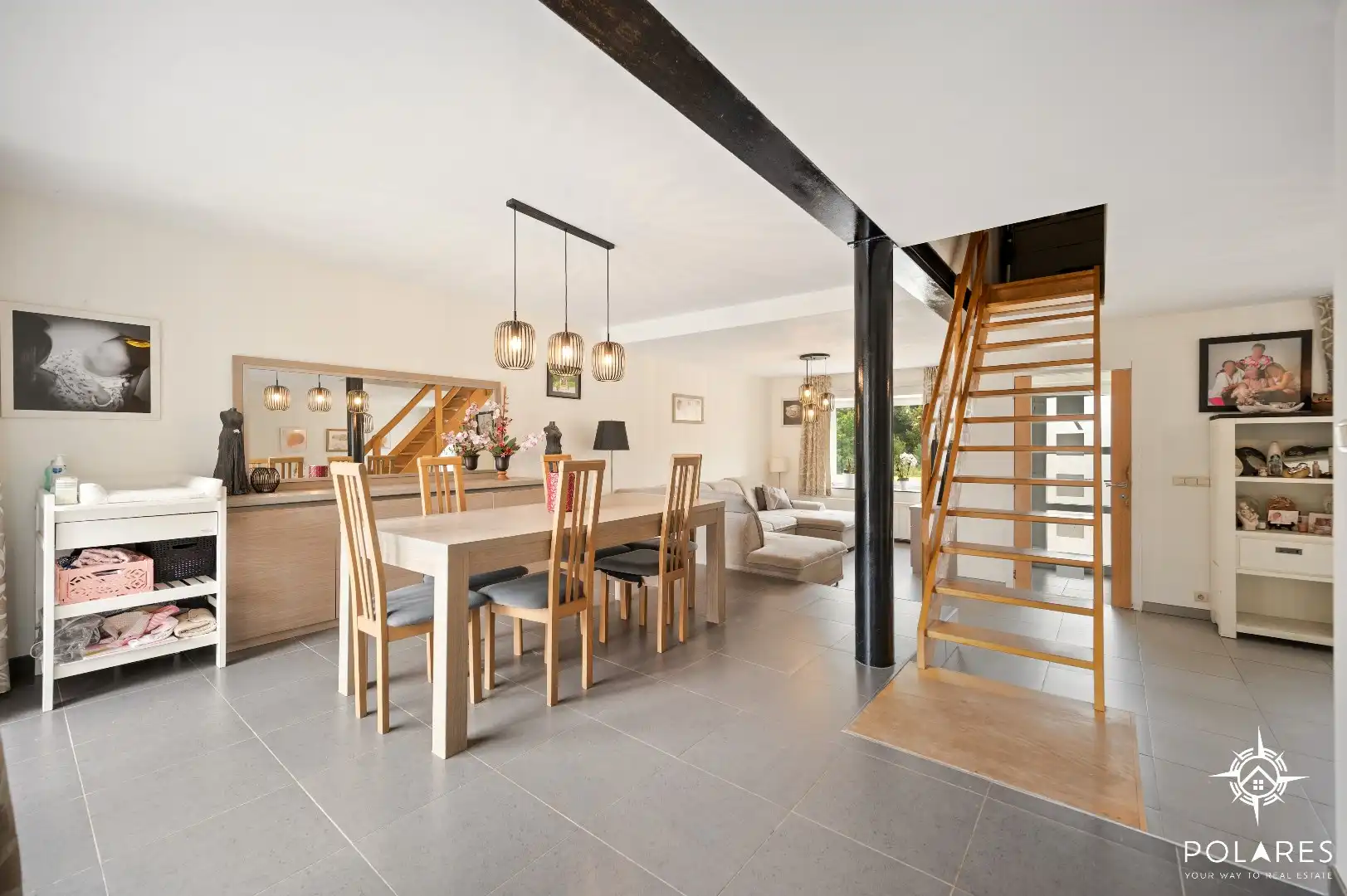 Ruime gezinswoning met 5 slaapkamers en EPC B! foto 3