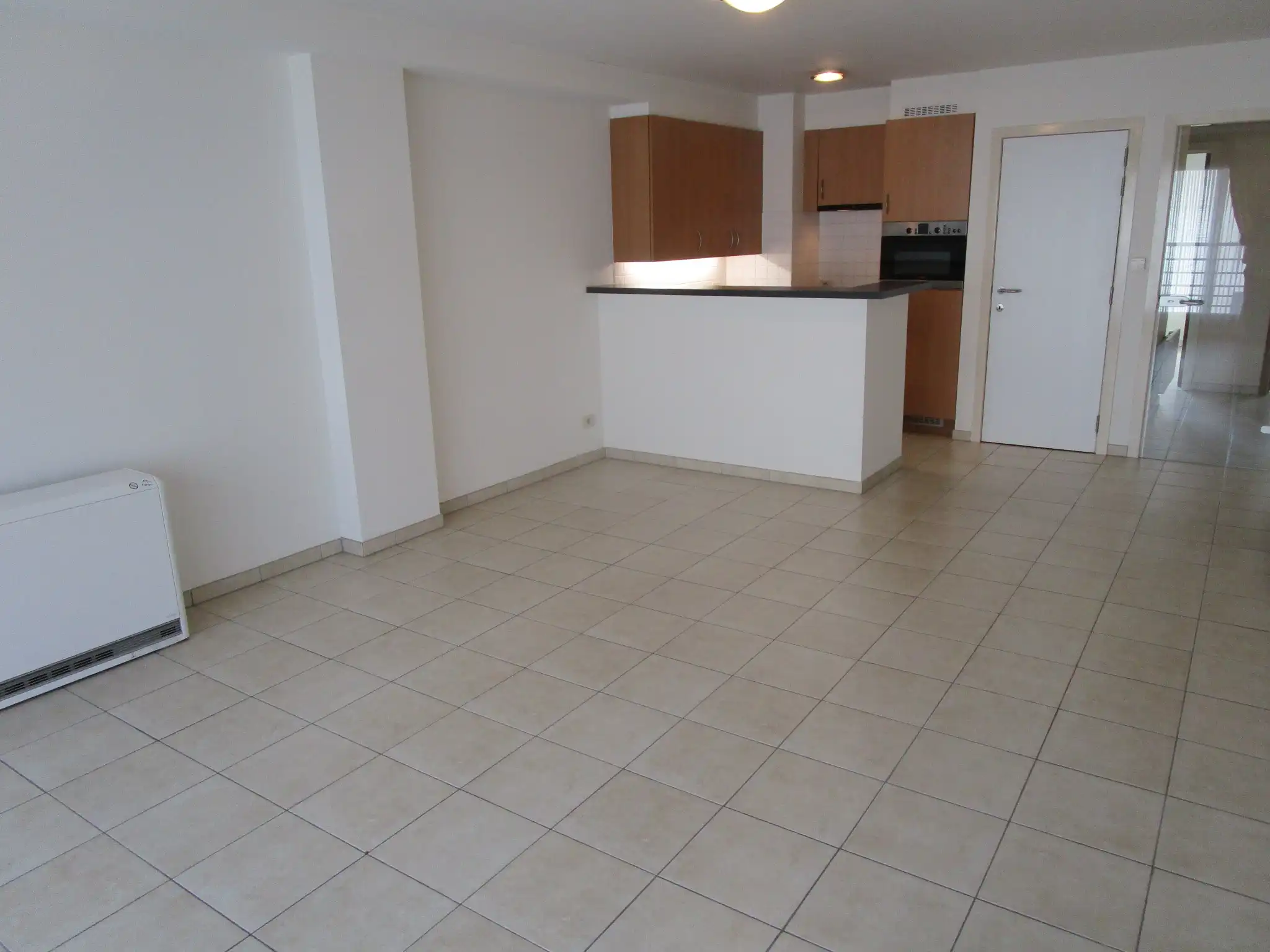 Zeer centraal gelegen appartement met 2 ruime slaapkamers en zonneterras foto 6