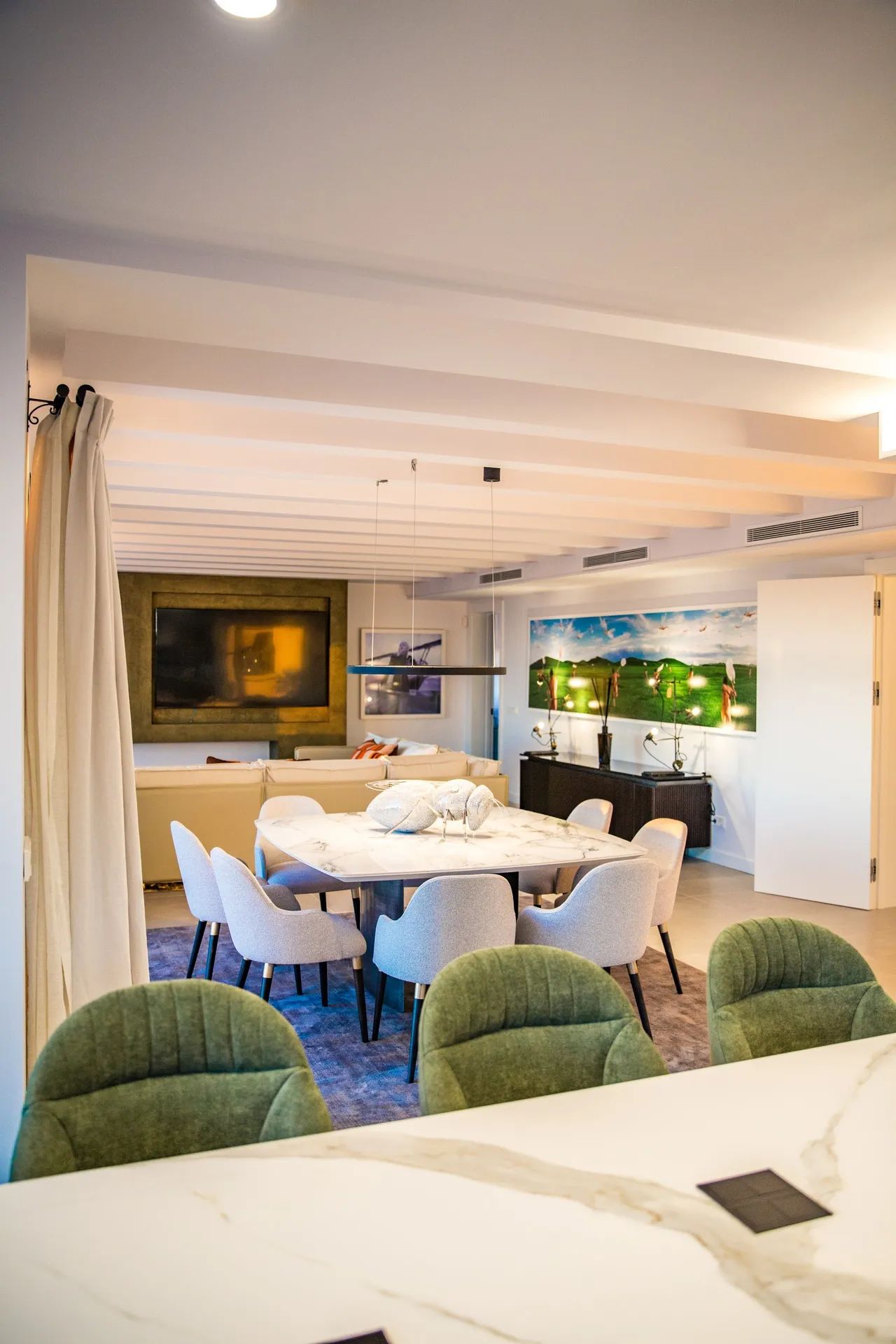 Adembenemende luxe op de Golden Mile – een villa waar elegantie en exclusiviteit samenkomen foto 11