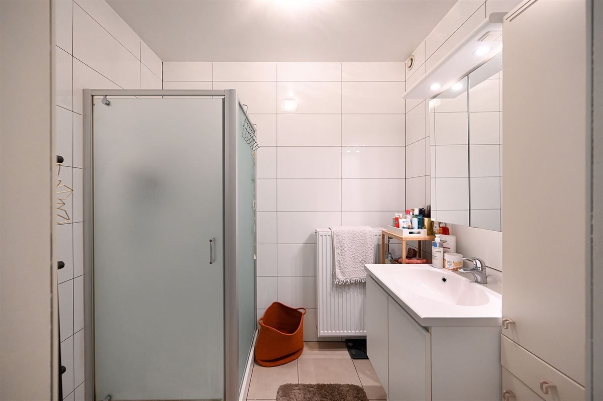 Gelijkvloersappartement met tuin en fietsenberging foto 9