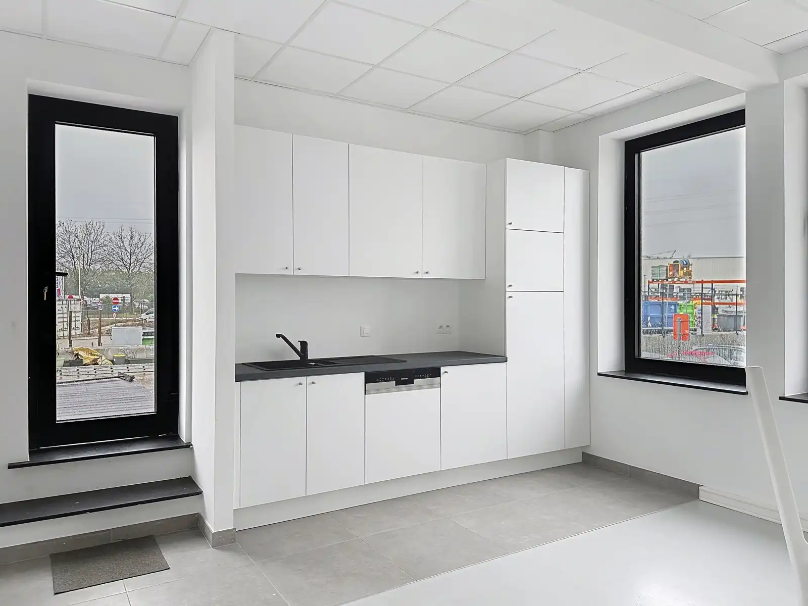 Unit voor stockage of productie foto 5