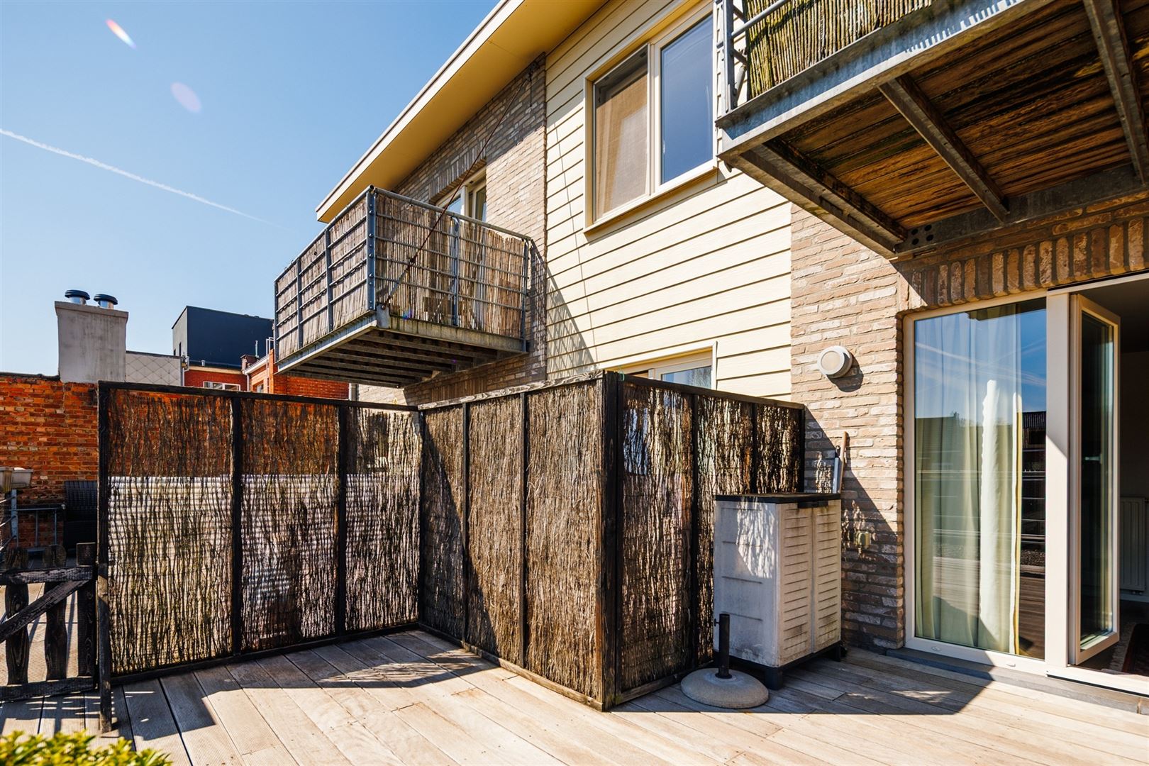 Instapklaar appartement met groot terras en autostaanplaats foto 17