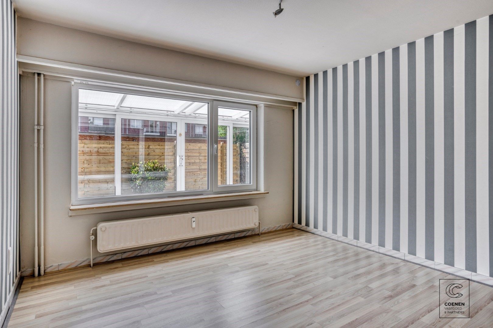 Instapklaar gelijkvloers appartement van 81m² en 2 slaapkamers te Deurne! foto 9