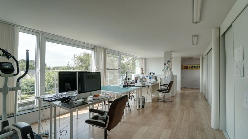 Exclusieve moderne villa van 389m² met openluchtzwembad foto 29